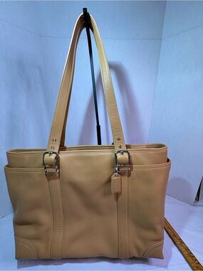 Coach Wheat/Tan Leather Double-Handle Tote